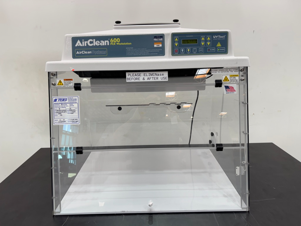 Image of AirClean 600 PCR Workstation